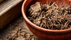 Rễ cây nữ lang: Thảo dược diệu kì cho sức khỏe của bạn